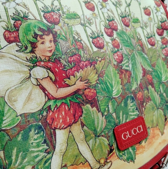 Auth Gucci Strawberry Fairy Messenger Bag - Picture 8 of 13